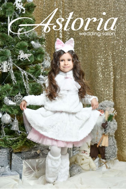 Кошечка Мари